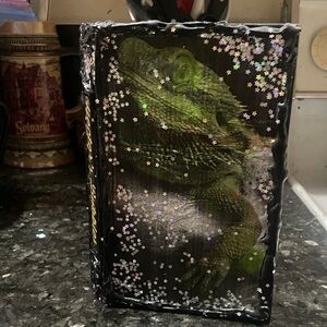 Hector’s custom book box